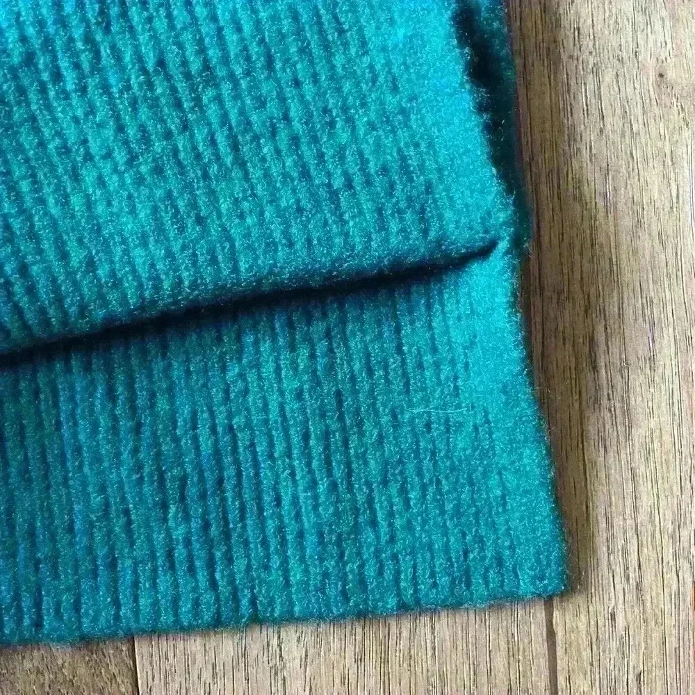 J. Crew Extra‎ Soft Green Sweater Women’s Sz XXS Cozy Winter Holiday Christmas